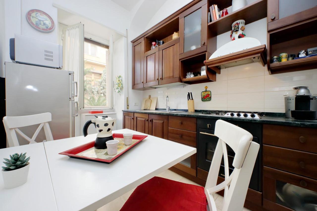 Duchessa Apartamento Roma Exterior foto